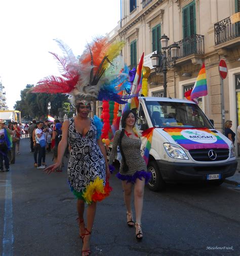 bakeca gay reggio calabria|Gay guide of Reggio Calabria